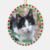 カスタムtuxedo cat photo and green red frame セラミックオーナメント (左)