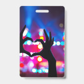 カスタムVIPオールアクセスコンサートイベントパスハート バッジ (裏面)