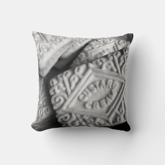 カスタードクリーム色のクッション クッション (正面)