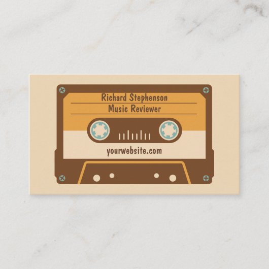 カセットテープの名刺のブラウンのクリーム色の金ゴールド 名刺 (正面)