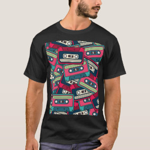 カセットテープカラフル：不規則パターン。 Tシャツ