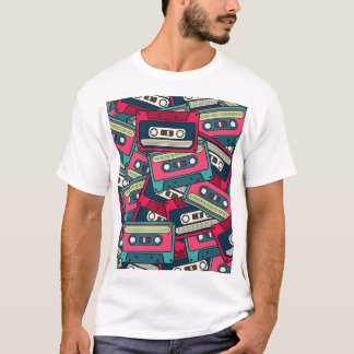 カセットテープカラフル：不規則パターン。 Tシャツ