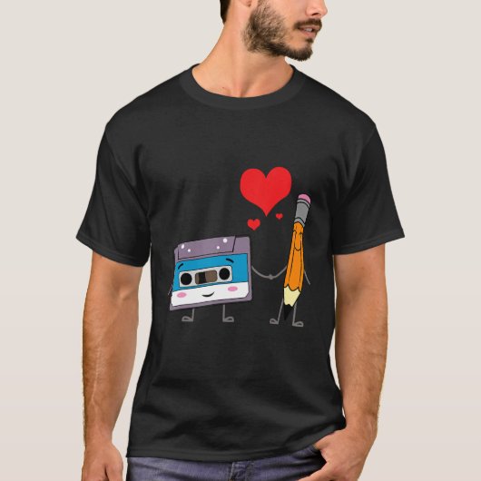 カセットテープペンシルレトロヴィンテージ70年代80年代90年代 Tシャツ (正面)