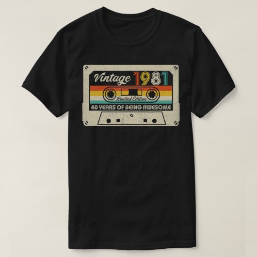 カセットテープヴィンテージ1981 40歳の誕生日40年 Tシャツ (デザイン正面)