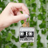 カセットテープ – 黒 – キーホルダー (手)