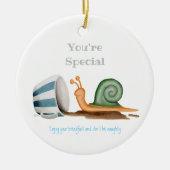 カタツムリとカストライプのップ セラミックオーナメント (正面)