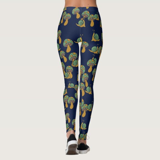 カタツムリとキノコレトロカタツムリのキノコ模様 レギンス (裏面)