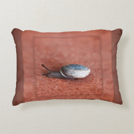 カタツムリのテラコッタのマクロ写真 アクセントクッション