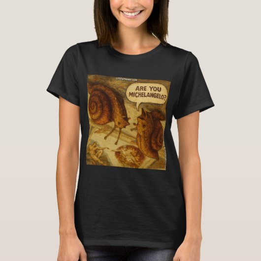 カタツムリの好奇心とミケランジェロのパロディカートゥーン Tシャツ (正面)