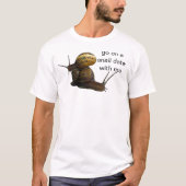 カタツムリの日付シャツ Tシャツ (正面)