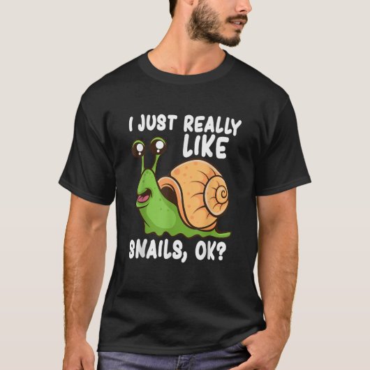 カタツムリ大好き!おかしいカタツムリ愛好家ギ Tシャツ (正面)