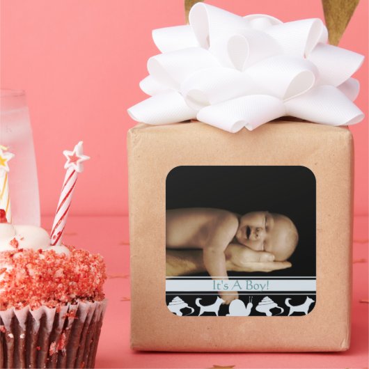 カタツムリ貝と子犬の尾の男の赤ちゃん写真 スクエアシール (パーティー)