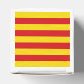 カタロニア国旗を掲げた愛国的愛護箱 フェイバーボックス (上部)