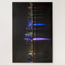 カタールのドーハの夜に照らされるスカイライン ジグソーパズル