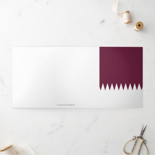 カタール国旗 三つ折りカード (外部)