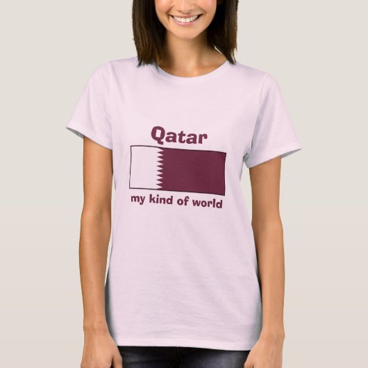 カタール国旗+地図+テキストTシャツ Tシャツ (正面)