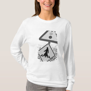 カタール, アド・ダウハ, ドーハ. アラビアの歩行者 2 Tシャツ