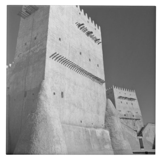 カタール、ウム·サラル、ウム·サラル·モハメド。ウムサラル タイル (正面)