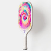 カッコいいカラフルTieDyeパターンカスタム文字名 ピックルボールラケット (左)