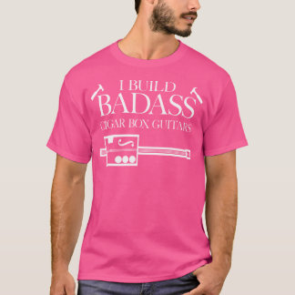 カッコいいシガー・ボックス・ギターを作っています シガー愛好家のユーモア Tシャツ