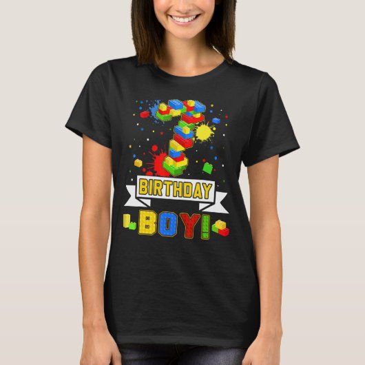 カッコいい第7誕生日建物ブロック7歳の少年 Tシャツ (正面)