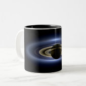 カッシーニ宇宙船で地球が微笑んだ日 ツートーンマグカップ (正面左)