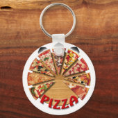 カッティングボード上のキーチェーンピザ キーホルダー (正面)