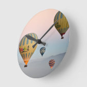 カッパドキア。バルーンフライト ラウンド壁時計 (傾斜)