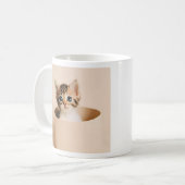 カップでかわいい子猫 コーヒーマグカップ (正面左)