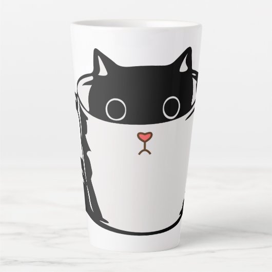カップに赤い鼻を隠した黒い子猫 カフェラテマグ (正面)