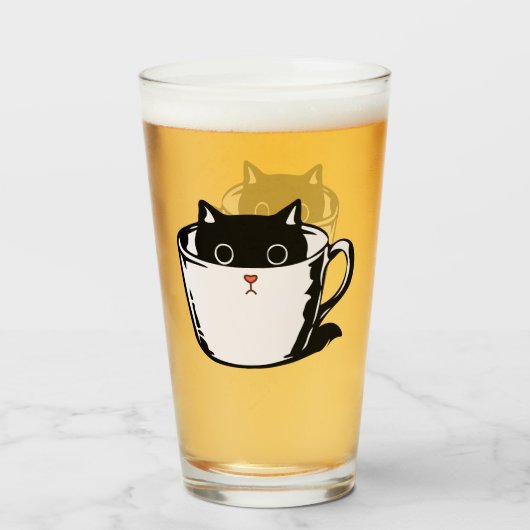 カップに赤い鼻を隠した黒い子猫 タンブラーグラス (ドリンク正面)