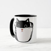 カップに赤い鼻を隠した黒い子猫 マグカップ (正面左)