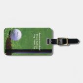 カップの縁にゴルフボールクローズアップ個人用ケース ラゲッジタグ (正面横)