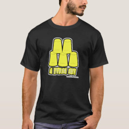 カップを積み上げる Tシャツ