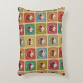 カップケーキから成っているヴィンテージパターン アクセントクッション (正面(垂直))