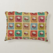 カップケーキから成っているヴィンテージパターン アクセントクッション (裏面)
