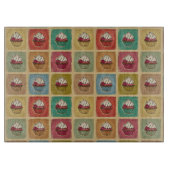 カップケーキから成っているヴィンテージパターン カッティングボード (正面)