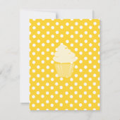 カップケーキがきれいに整形 招待状 (裏面)