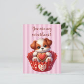 カップケーキが入ったバレンタインデーかわいい犬 シーズンカード (スタンド正面)