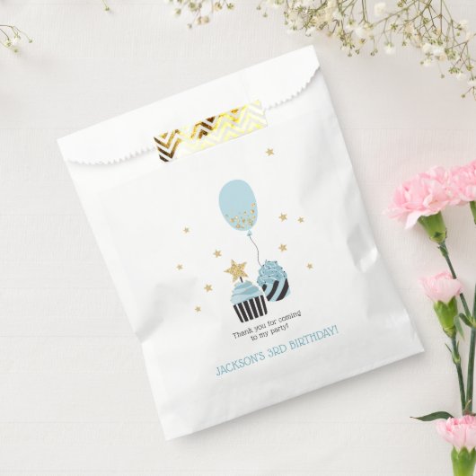 カップケーキとブルーバルーン |少年の誕生日ありがとう フェイバーバッグ (封をした状態)