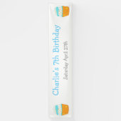 カップケーキと散水誕生日パーティー 横断幕 (縦)