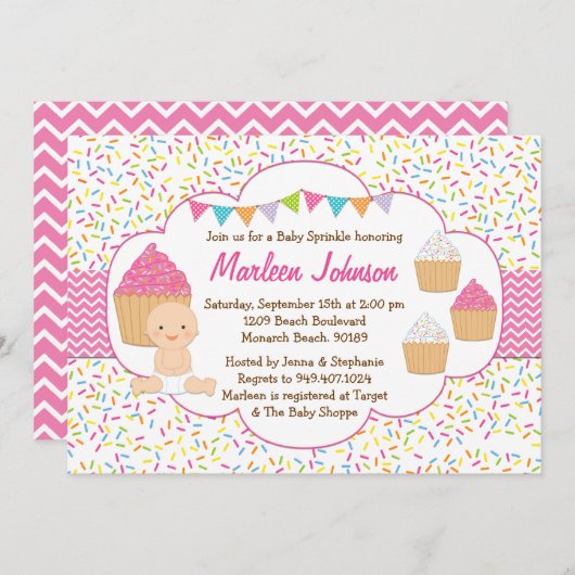 カップケーキのベビーはシャワーの招待状のピンクの女の子を振りかけます 招待状 (正面/裏面)