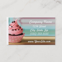 カップケーキの名刺のピンクの渦巻