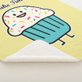 カップケーキの時間はとの甘いデザートのフォンダンを振りかけます シェルパブランケット (3/4)