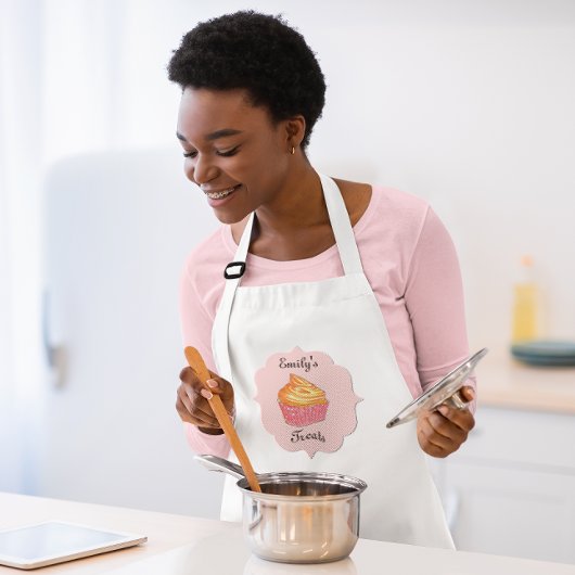 カップケーキの花型女性歌手のピンクのカスタムのエプロン スタンダードエプロン