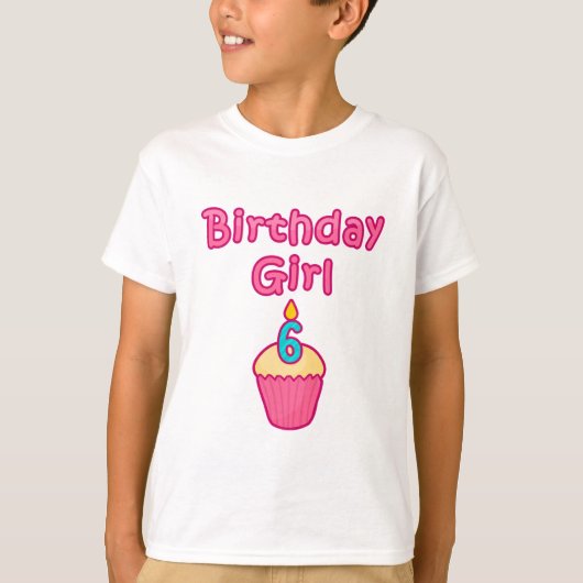 カップケーキの誕生日の女の子6 Tシャツ (正面)