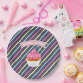 カップケーキをテーマにした誕生日パパーソナライズされたーティ ペーパープレート (パーティー)