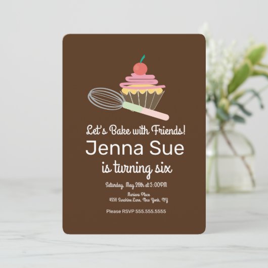 カップケーキウィスクベーキング誕生日パーティー用品 招待状 (スタンド正面)