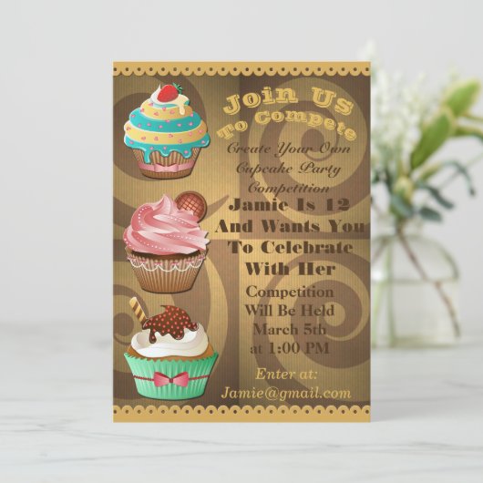 カップケーキウォーズベイクオフ誕生日金ゴールド旋回招待状 招待状 (スタンド正面)