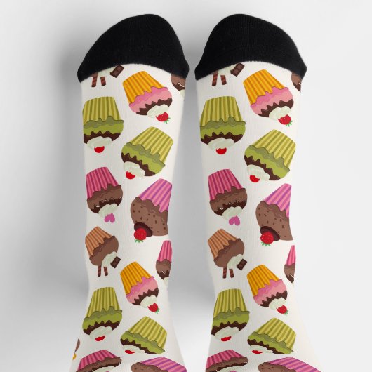 カップケーキパターン、マフィンパターン、チョコレート、ハート ソックス (上部)
